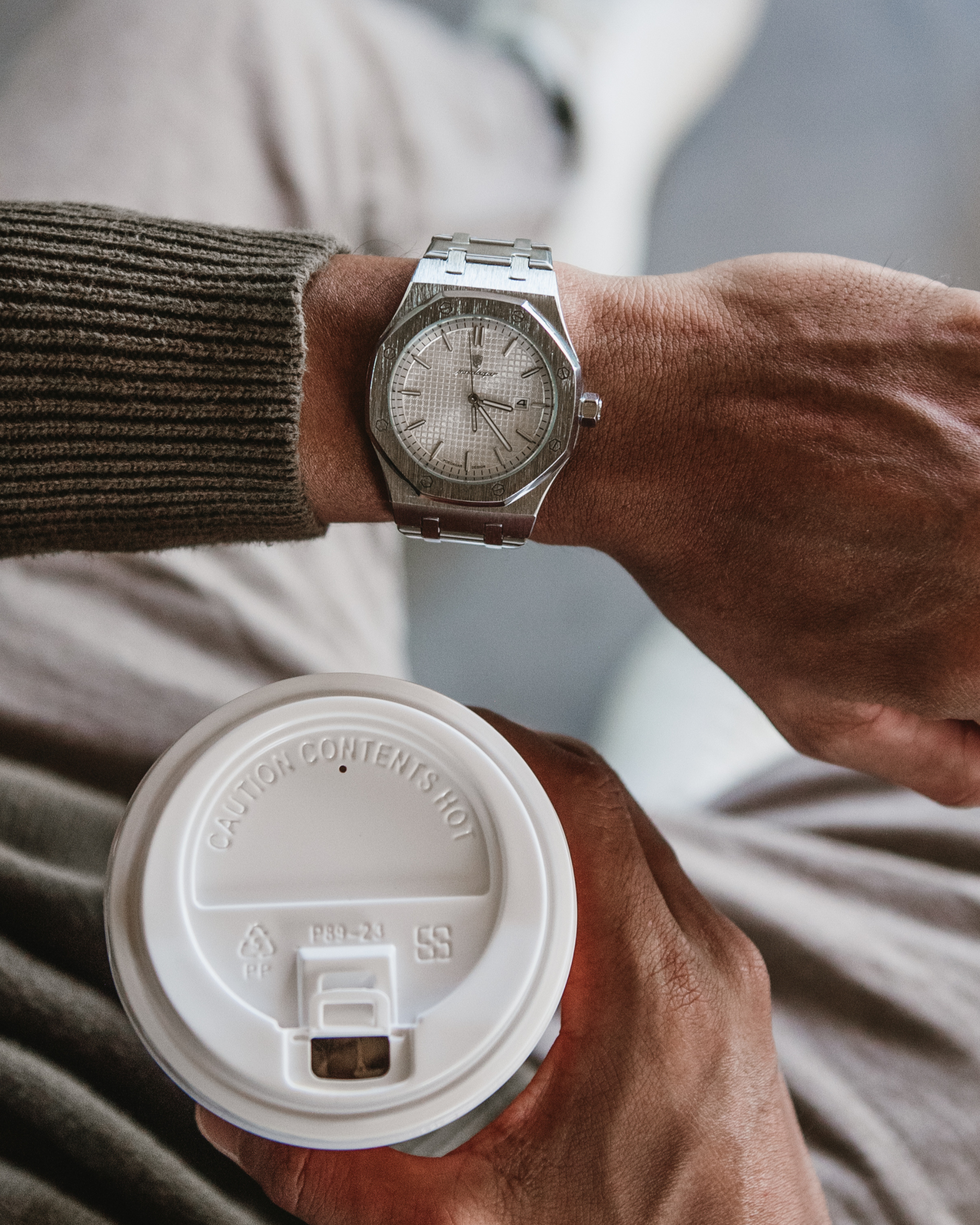 Relógio Poedagar Palace