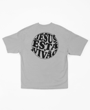 Camiseta Oversized - Jesus está Vivão