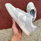 Dunk Low Light Bone